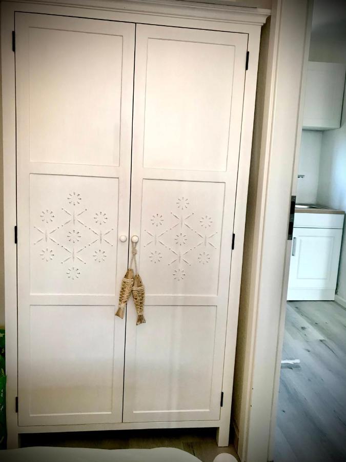 Sonniges Ferienhaus Fischer-Huus Vor Usedom & Direkt Am Haff Und Wasserzugang Mönkebude Esterno foto